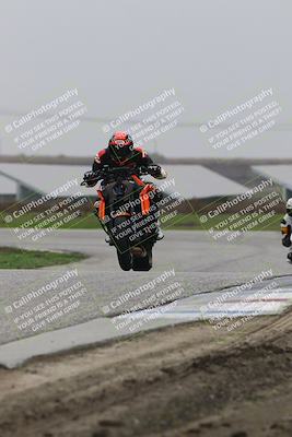 media/Nov-29-2025-TrackDaz (Sat) [[10ae2d9bce]]/A Group/Session 4 (Wheelie Bump)/